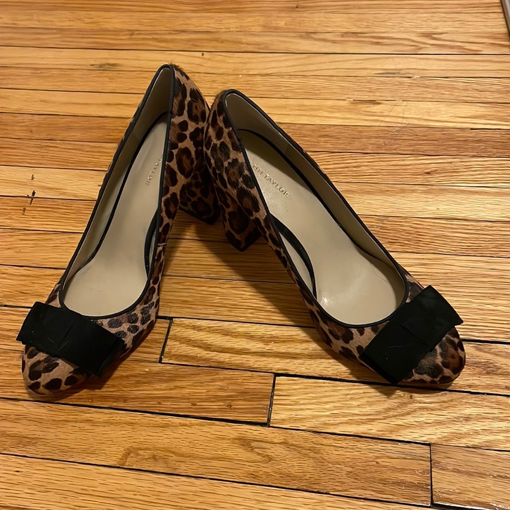 Leopard Heel with Bow, Size 7 *Never Worn!*